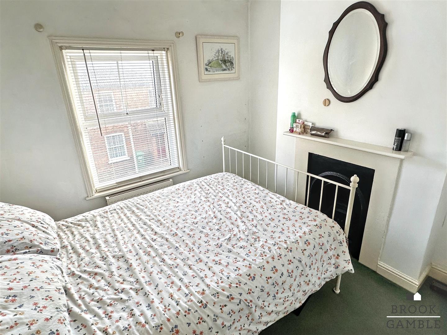 3 Bedroom House. New Place in Eastbourne, East Sussex 9